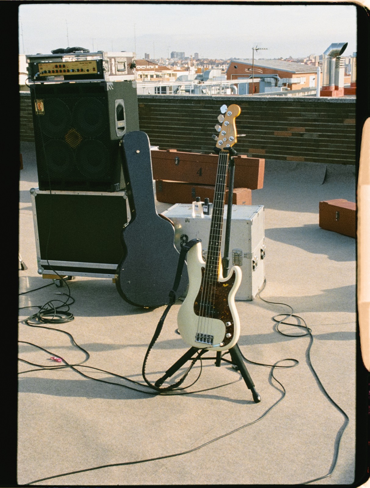 BRUMA_SCALPERS_THE_BAND_IS_BACK_00058-web